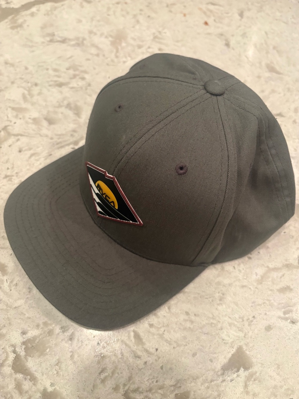 Men’s RVCA Adjustable Baseball Cap - Picture 2 of 4